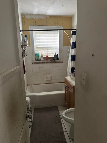 2114 Dewey Street, Hollywood, FL 33020