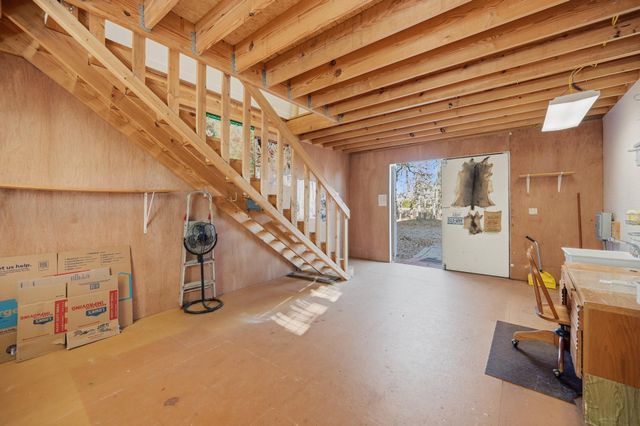 100 Choctaw Crest, Somerville, TX 77879