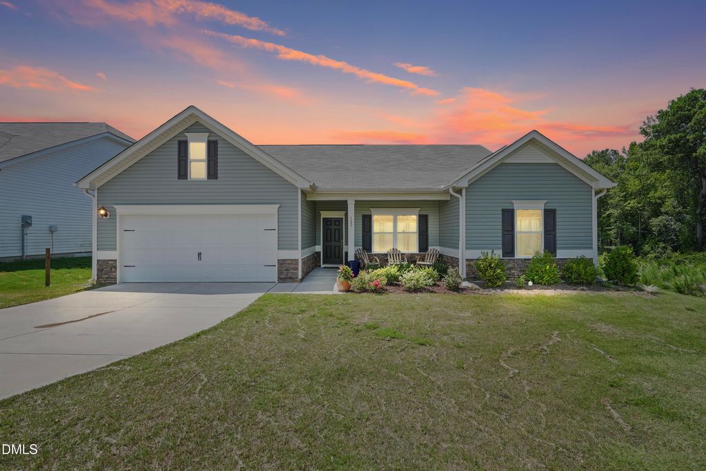 123 Bristow Court, Four Oaks, NC 27524