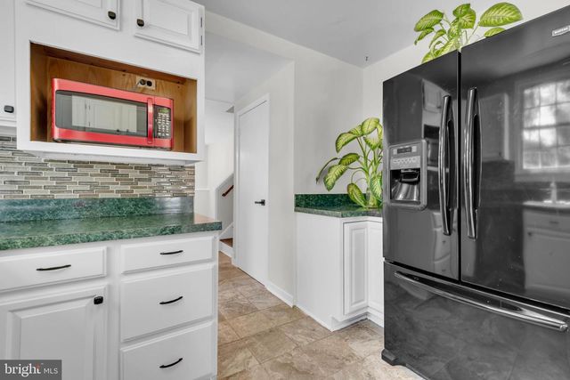 7802 ELROY PL, Oxon Hill, MD 20745