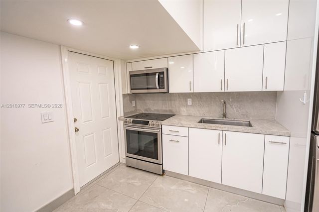 14267 SW 272nd Ln, Homestead, FL 33032