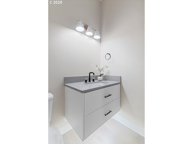 750 MONICA Ct, Cannon Beach, OR 97110