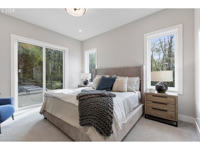 750 MONICA Ct, Cannon Beach, OR 97110