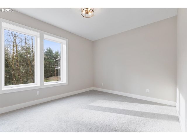 750 MONICA Ct, Cannon Beach, OR 97110