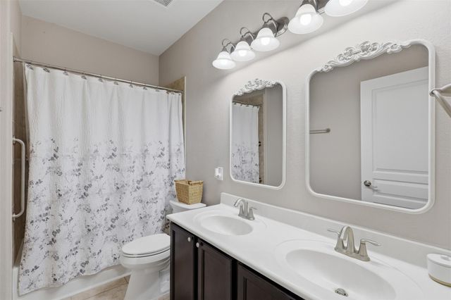 24511 Emerald Pool Falls Drive, Tomball, TX 77375