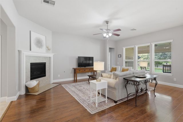 24511 Emerald Pool Falls Drive, Tomball, TX 77375