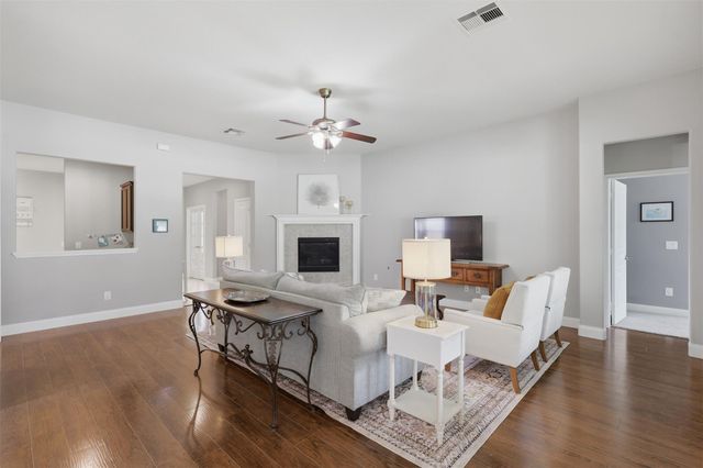 24511 Emerald Pool Falls Drive, Tomball, TX 77375