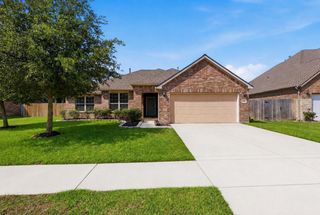 24511 Emerald Pool Falls Drive, Tomball, TX 77375