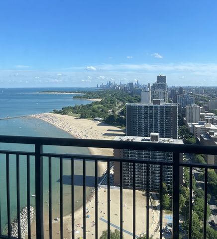 6007 N Sheridan Road 34G, Chicago, IL 60660