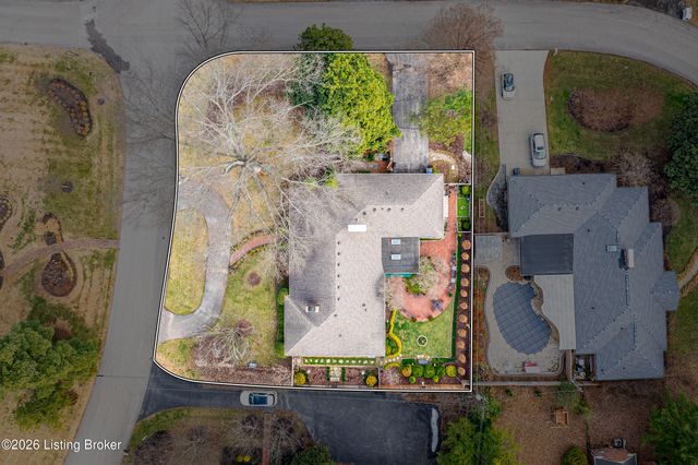 504 Ridgewood Rd, Louisville, KY 40207