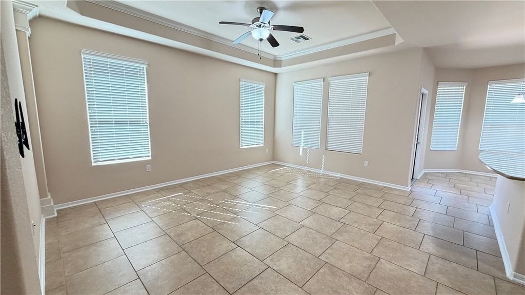 2221 Mendocino Dr, Portland, TX 78374 — photo 4