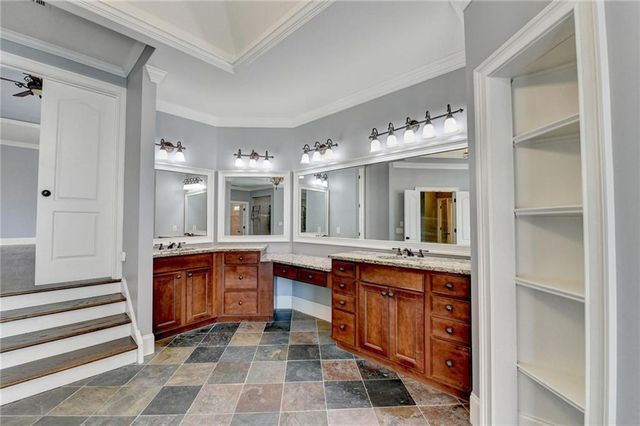 2895 Shumard Oak Drive, Braselton, GA 30517