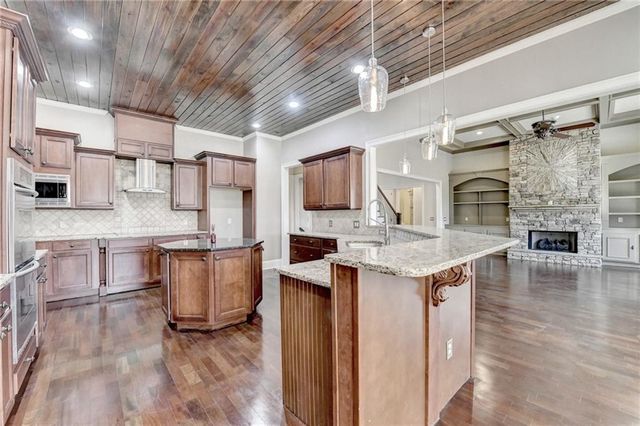 2895 Shumard Oak Drive, Braselton, GA 30517