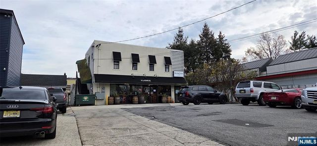 1666 Bergen Boulevard, Fort Lee, NJ 07024