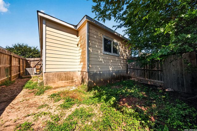 15310 KAMARY LN, San Antonio, TX 78247