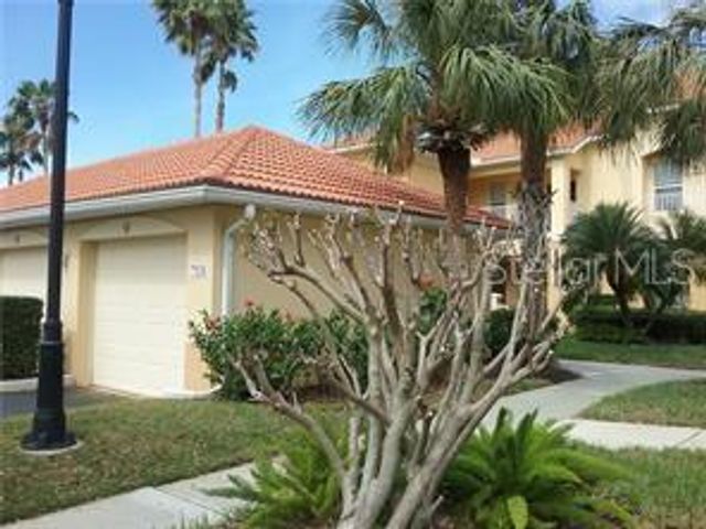 8406 WETHERSFIELD RUN 104, Lakewood Ranch, FL 34202