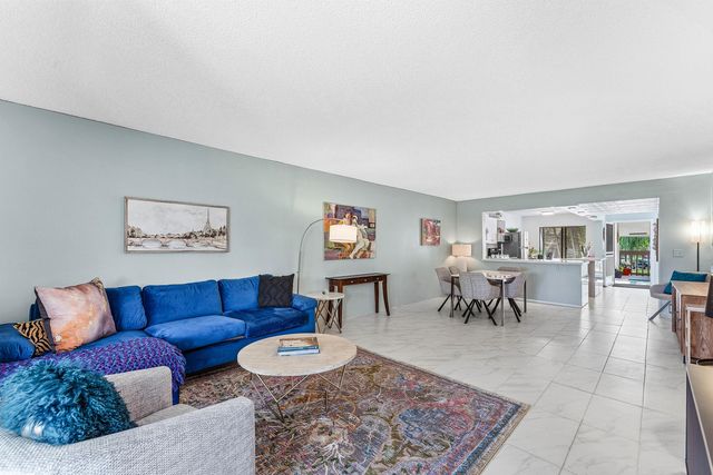 10155 Mangrove Drive 204, Boynton Beach, FL 33437
