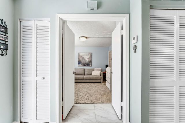 10155 Mangrove Drive 204, Boynton Beach, FL 33437