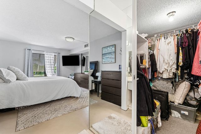 10155 Mangrove Drive 204, Boynton Beach, FL 33437