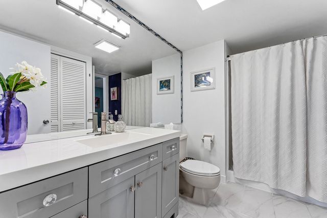 10155 Mangrove Drive 204, Boynton Beach, FL 33437