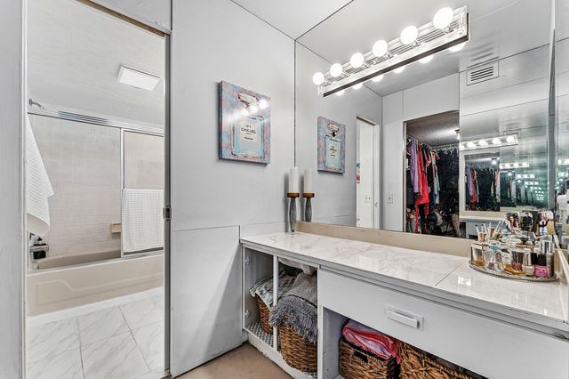 10155 Mangrove Drive 204, Boynton Beach, FL 33437
