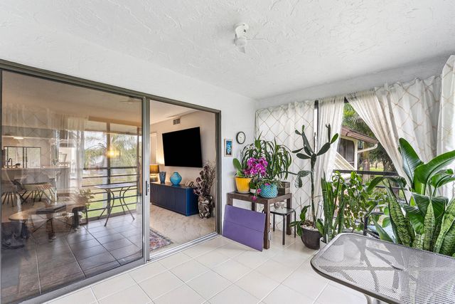 10155 Mangrove Drive 204, Boynton Beach, FL 33437