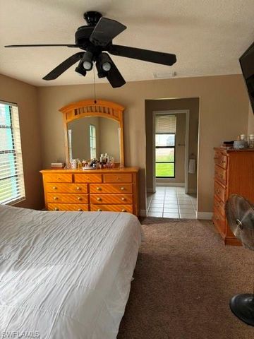 322 SE 46th LN, Cape Coral, FL 33904