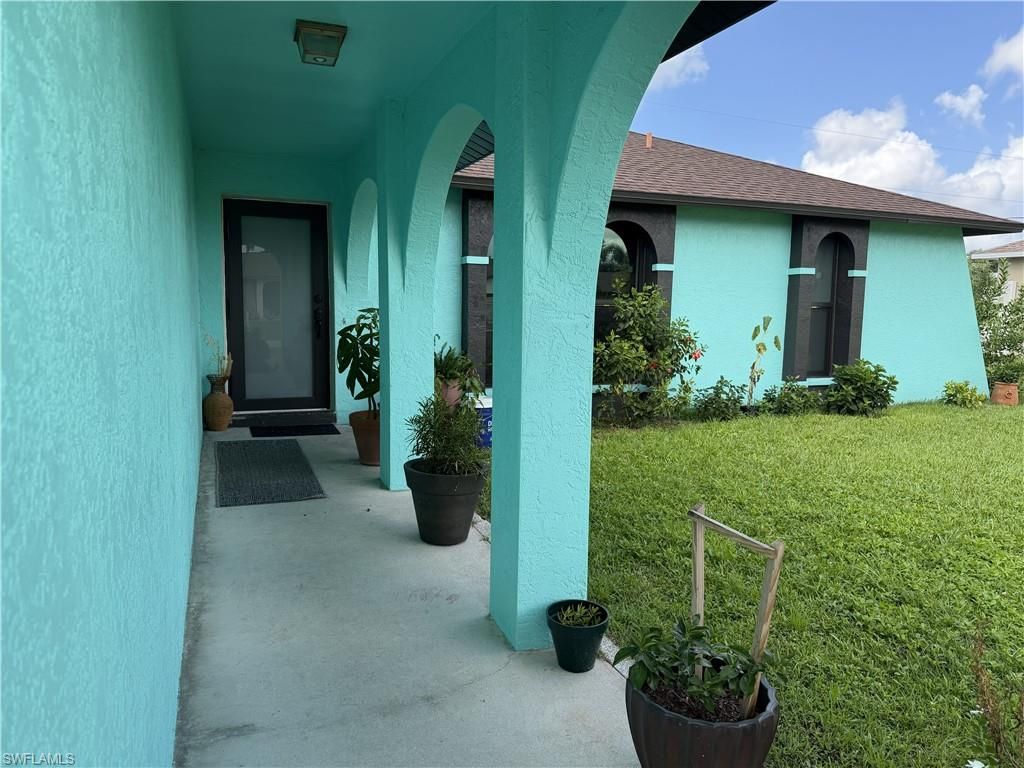 322 SE 46th LN, CAPE CORAL, FL 33904 — photo 2