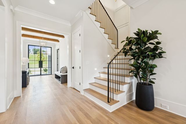 8725 Weller Ln, College Grove, TN 37046