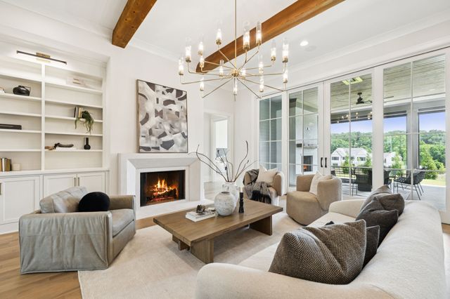 8725 Weller Ln, College Grove, TN 37046