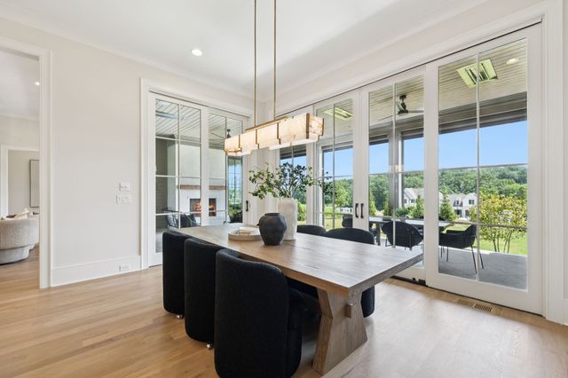 8725 Weller Ln, College Grove, TN 37046