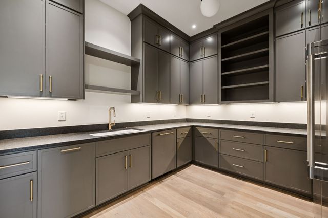 8725 Weller Ln, College Grove, TN 37046