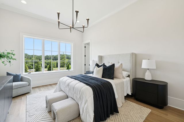 8725 Weller Ln, College Grove, TN 37046