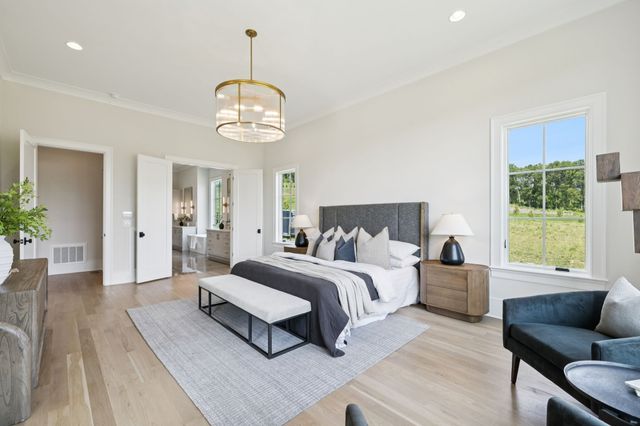 8725 Weller Ln, College Grove, TN 37046