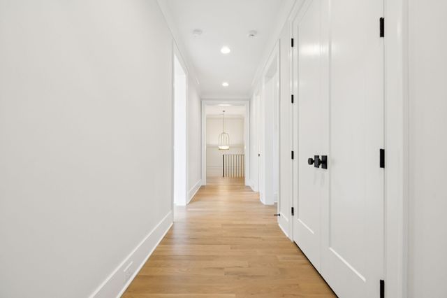 8725 Weller Ln, College Grove, TN 37046