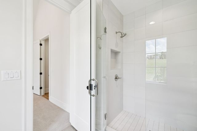 8725 Weller Ln, College Grove, TN 37046