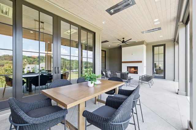 8725 Weller Ln, College Grove, TN 37046