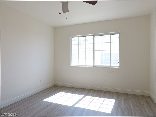8464 Vast Horizon Avenue, Las Vegas, NV 89129