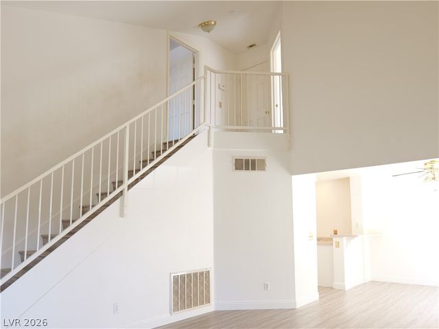 8464 Vast Horizon Avenue, Las Vegas, NV 89129
