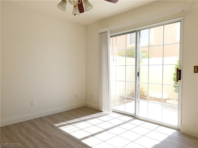 8464 Vast Horizon Avenue, Las Vegas, NV 89129