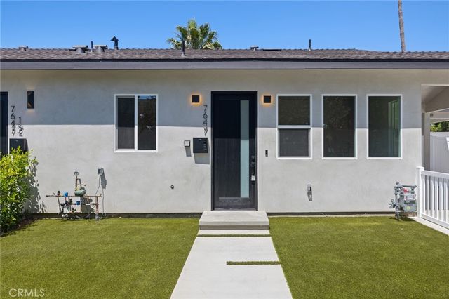7647 Melvin Avenue, Reseda, CA 91335