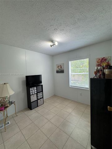 5015 SW 29 Street 608, Davie, FL 33312