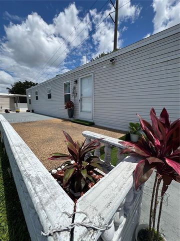 5015 SW 29 Street 608, Davie, FL 33312