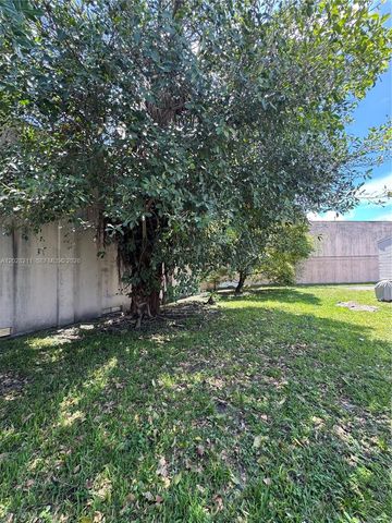 5015 SW 29 Street 608, Davie, FL 33312