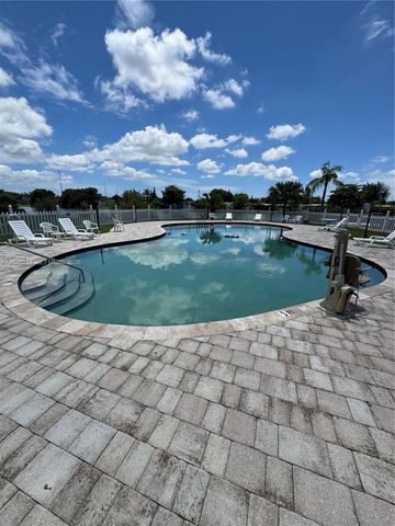 5015 SW 29 Street 608, Davie, FL 33312