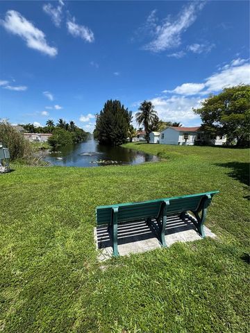 5015 SW 29 Street 608, Davie, FL 33312