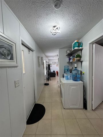 5015 SW 29 Street 608, Davie, FL 33312