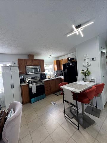 5015 SW 29 Street 608, Davie, FL 33312