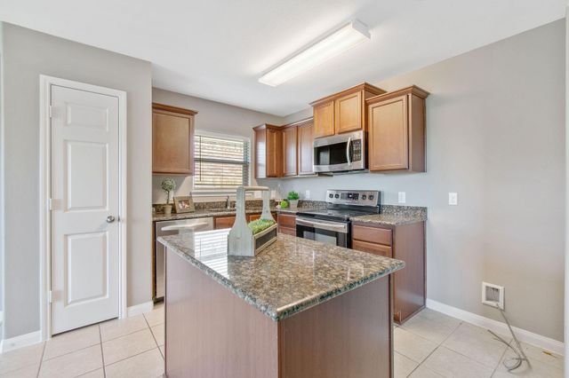 31007 E Lost Creek Boulevard, Magnolia, TX 77355