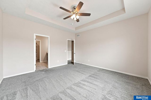 3719 Broadbear Road, Lincoln, NE 68516